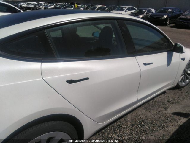 5YJ3E1EA0NF358326 Tesla MODEL 3