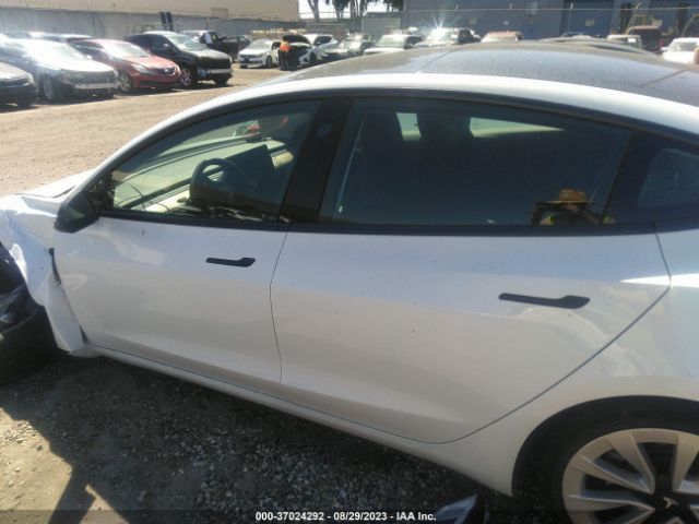 5YJ3E1EA0NF358326 Tesla MODEL 3