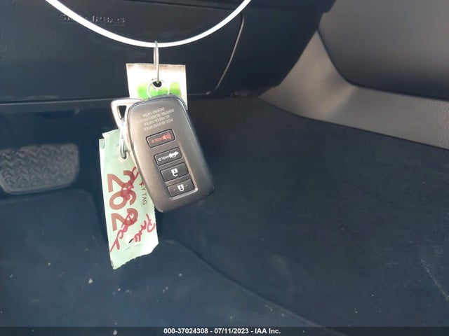 JTHBA1D25K5097093 Lexus Is Is 300