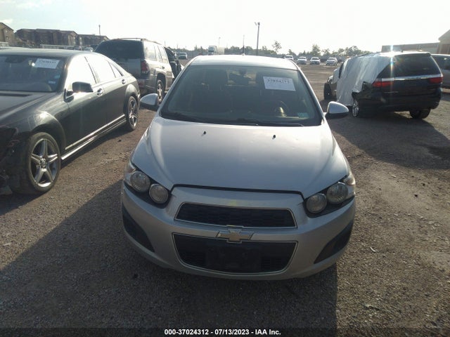 Chevrolet SONIC LT 2014 1G1JC5SH8E4152712 Image 6