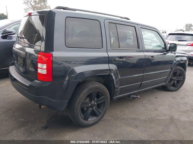1C4NJPBA2FD342441 Jeep Patriot Altitude Edition