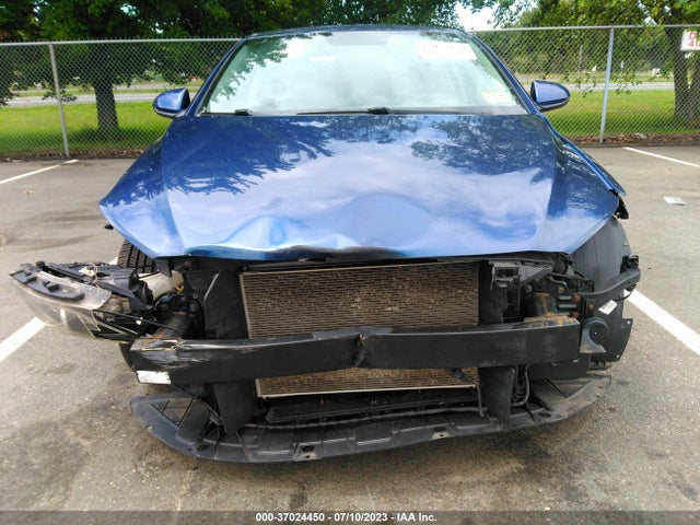 2017 HYUNDAI ELANTRA SE VIN: 5NPD84LF8HH097383