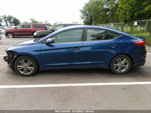 2017 HYUNDAI ELANTRA SE VIN: 5NPD84LF8HH097383