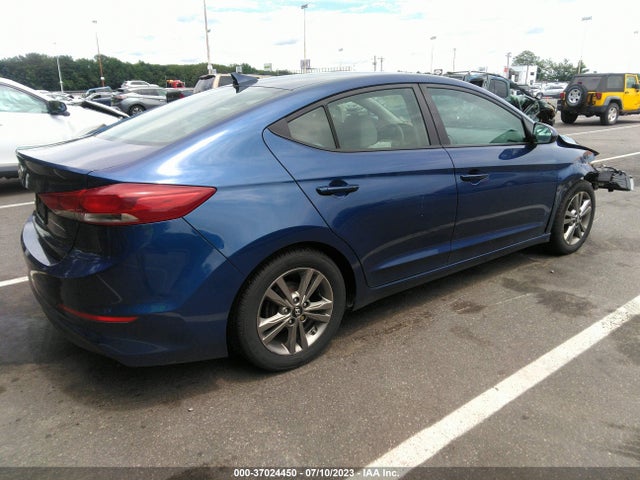 2017 HYUNDAI ELANTRA SE VIN: 5NPD84LF8HH097383