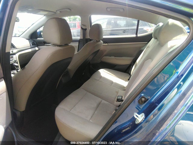 2017 HYUNDAI ELANTRA SE VIN: 5NPD84LF8HH097383