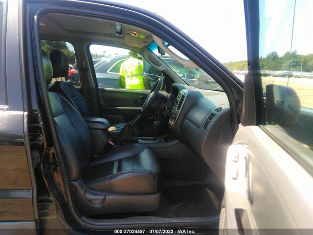 2005 FORD ESCAPE XLT VIN: 1FMCU93165DA19366