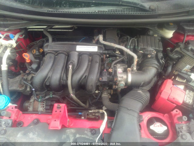 Honda FIT LX 2015 3HGGK5H57FM707190 Image 10