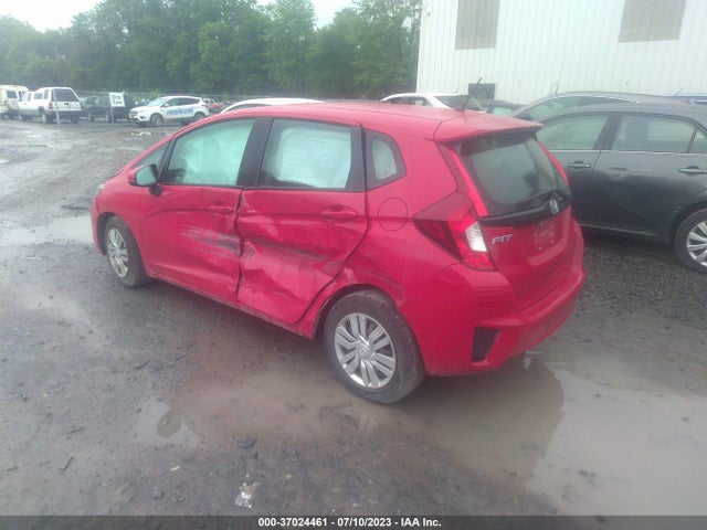 Honda FIT LX 2015 3HGGK5H57FM707190 Image 3