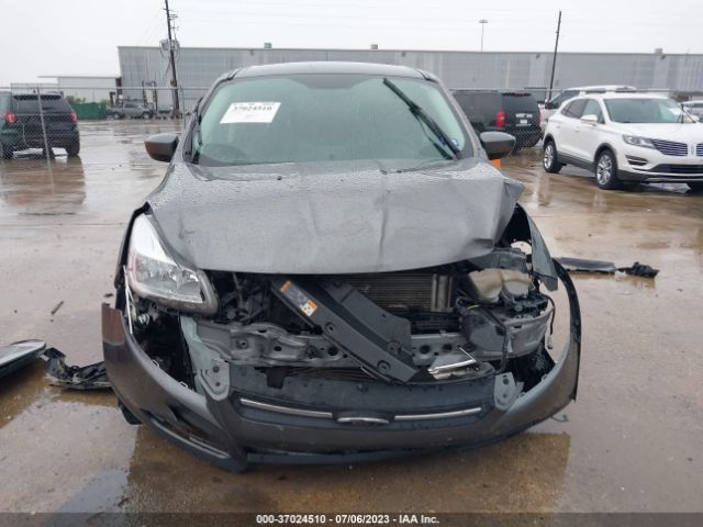 1FMCU0GX9EUD18618 Ford ESCAPE SE