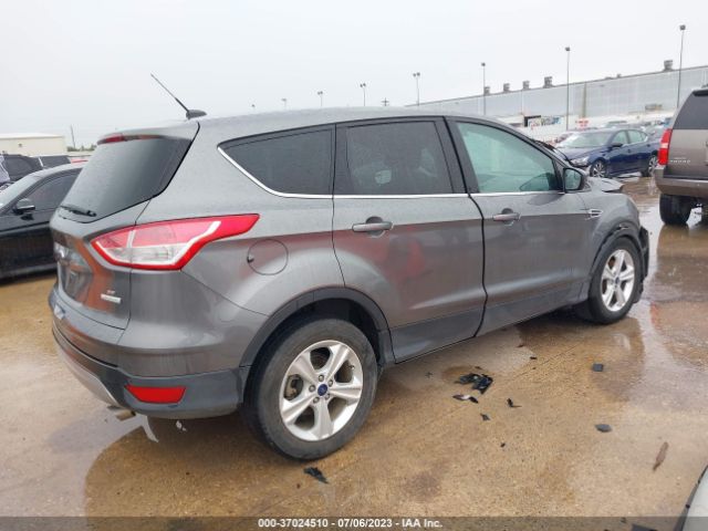 1FMCU0GX9EUD18618 Ford ESCAPE SE