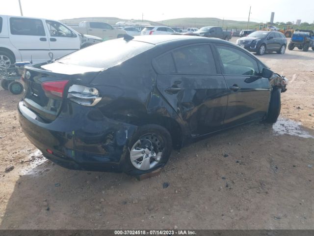 3KPFK4A70HE051170 KIA FORTE LX