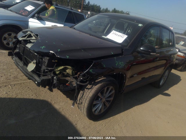 WVGBV7AX2JK000033 Volkswagen TIGUAN LIMITED