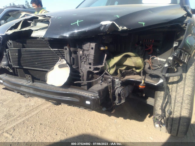 WVGBV7AX2JK000033 Volkswagen TIGUAN LIMITED