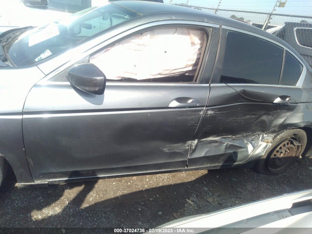 2011 HONDA ACCORD SDN LX VIN: 1HGCP2F3XBA048187