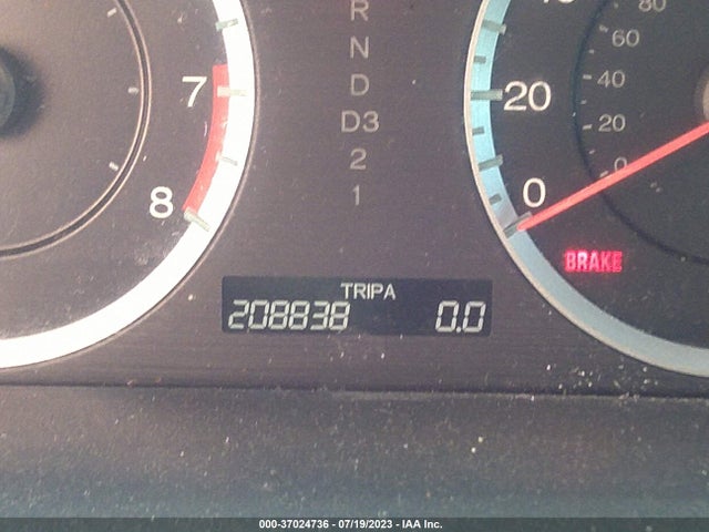 2011 HONDA ACCORD SDN LX VIN: 1HGCP2F3XBA048187