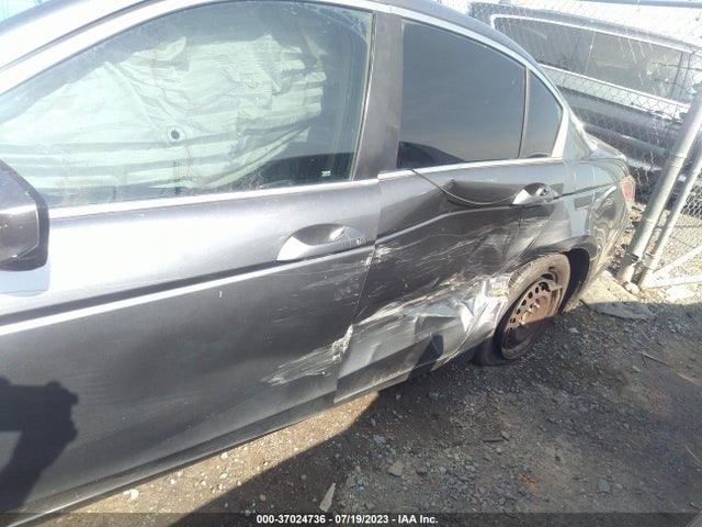 2011 HONDA ACCORD SDN LX VIN: 1HGCP2F3XBA048187