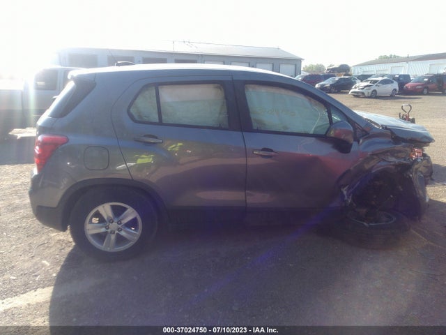 Chevrolet TRAX LS 2020 3GNCJKSB7LL213448 Image 14