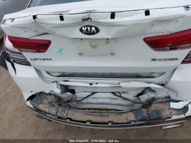 5XXGW4L28GG013878 KIA Optima Sx Turbo