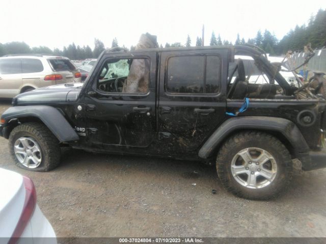 1C4HJXDG0JW159096 Jeep Wrangler Unlimited Sport S