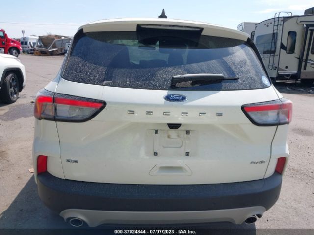 1FMCU9G61NUA61062 Ford ESCAPE SE