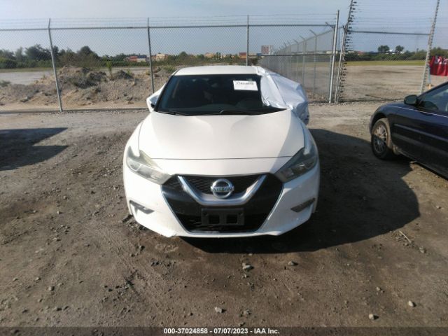 1N4AA6AP7GC430249 Nissan Maxima 3.5 S