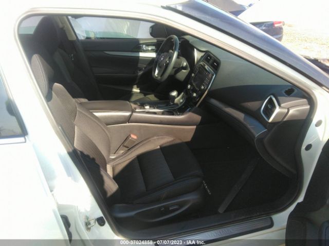 1N4AA6AP7GC430249 Nissan Maxima 3.5 S