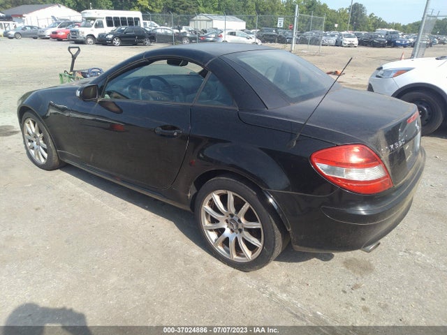 2005 MERCEDES-BENZ SLK-CLASS VIN: WDBWK56F55F059867