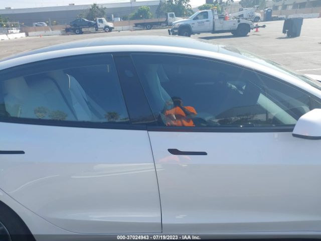 5YJ3E1EA3MF097370 Tesla Model 3 Standard Range Plus