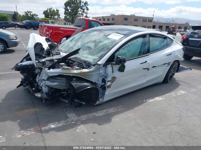 Tesla Model 3 Performance 2023 5YJ3E1EC9PF564569 Image 2