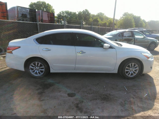 2015 NISSAN ALTIMA 2.5 S VIN: 1N4AL3AP3FN369347