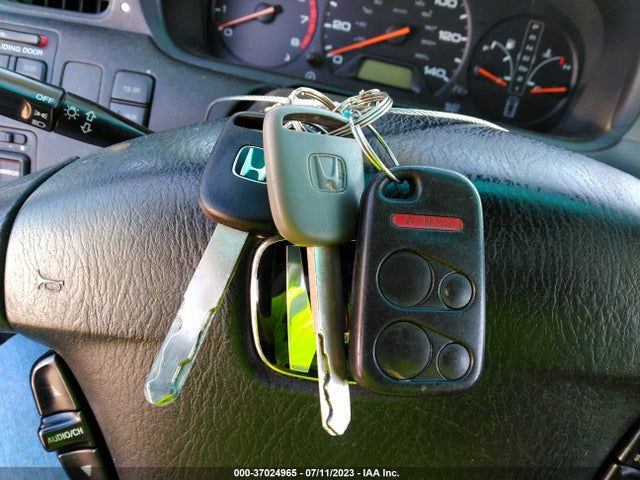 2003 HONDA ODYSSEY EX-L VIN: 5FNRL18903B089484