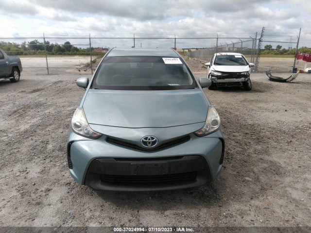 Toyota Prius V Two/five/three/four 2015 JTDZN3EU8FJ029089 Image 13