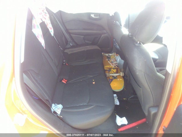 3C4NJDAB0HT641688 Jeep Compass Sport