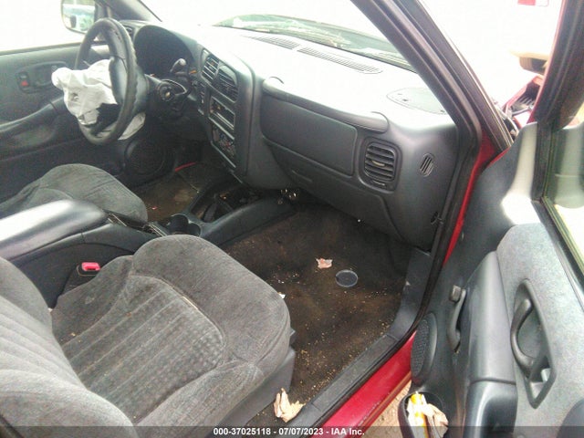1999 CHEVROLET S-10 LS VIN: 1GCCS14X5X8152615