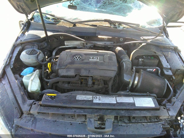 WVWUF7AU3GW218175 Volkswagen Golf R