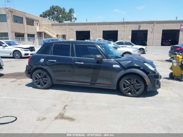 WMWXU3C50J2F51112 Mini Hardtop 4 Door Cooper S