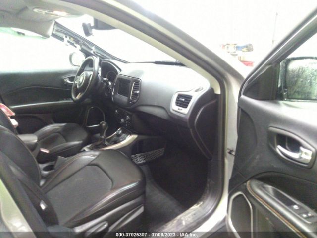3C4NJDBB2KT641536 Jeep Compass Latitude