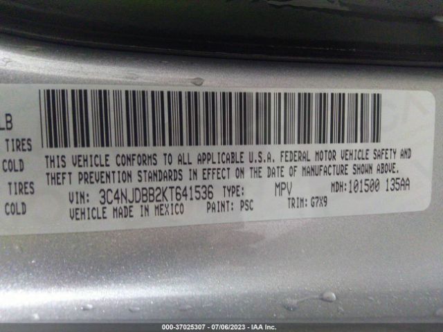 3C4NJDBB2KT641536 Jeep Compass Latitude