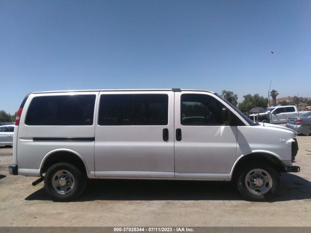 Chevrolet Express Passenger Lt 2016 1GAWGFFG7G1204997 Image 5