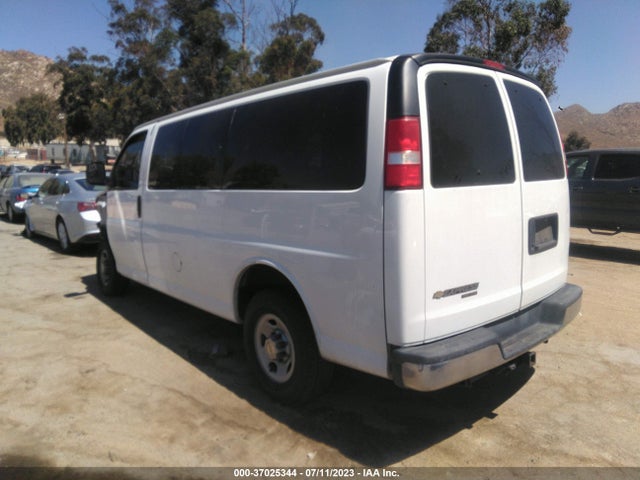 Chevrolet Express Passenger Lt 2016 1GAWGFFG7G1204997 Image 9