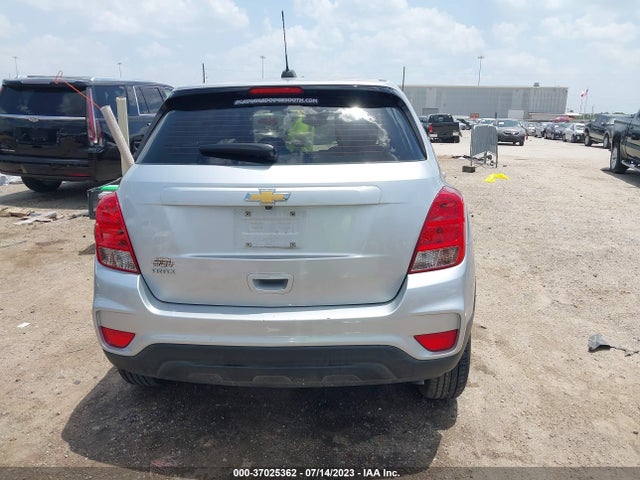 Chevrolet TRAX LS 2018 KL7CJKSB7JB520249 Image 9