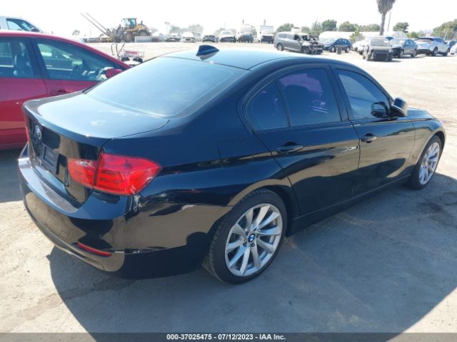 WBA3B1G50FNT63826 BMW 3 Series 320i