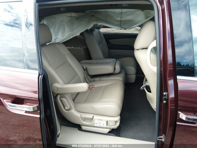 2015 HONDA ODYSSEY TOURING VIN: 5FNRL5H95FB083871