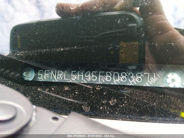 Honda Odyssey Touring 2015 5FNRL5H95FB083871 Image 9