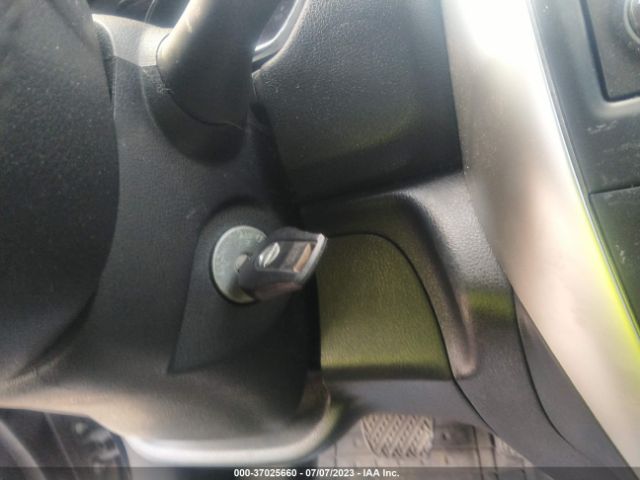 3N1CN7AP9FL811992 Nissan VERSA SV