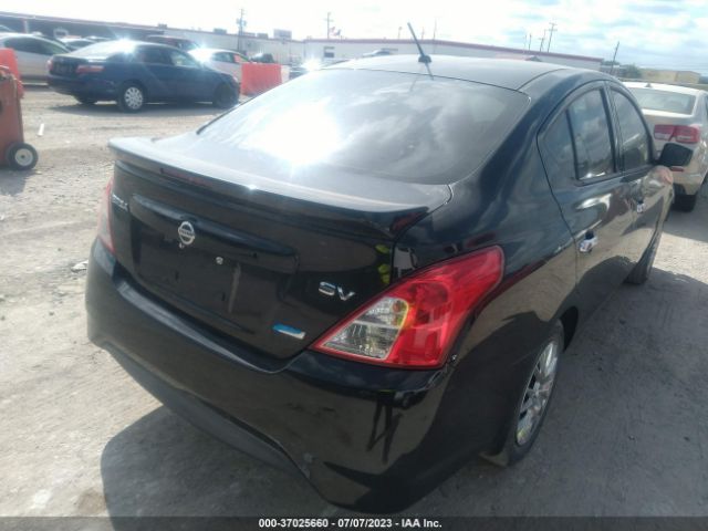 3N1CN7AP9FL811992 Nissan VERSA SV
