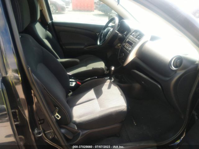 3N1CN7AP9FL811992 Nissan VERSA SV