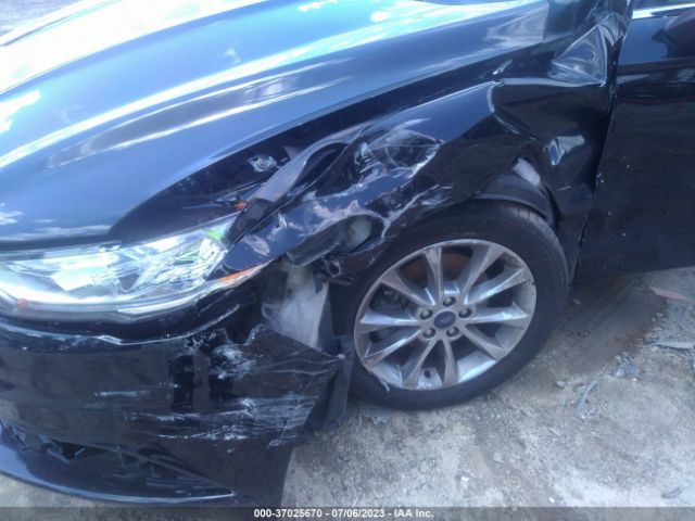 3FA6P0HD4HR372830 Ford FUSION SE