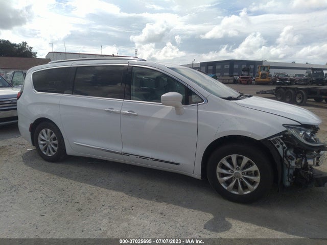 2C4RC1BG2KR730371 Chrysler Pacifica Touring L