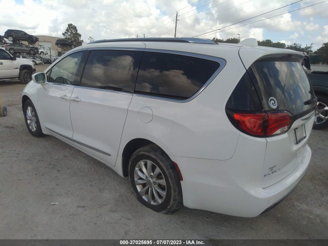 2C4RC1BG2KR730371 Chrysler Pacifica Touring L